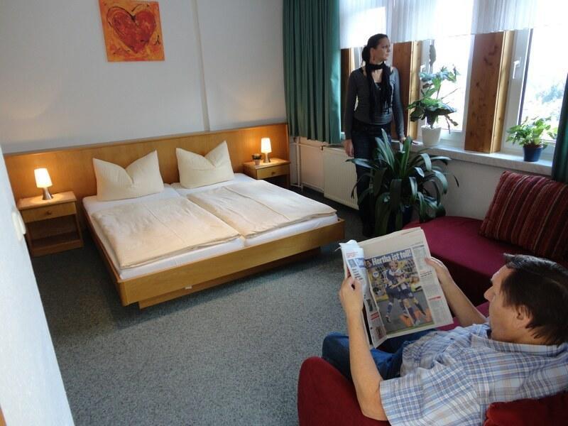 Pension Tannenrausch Friedrichroda Zimmer foto